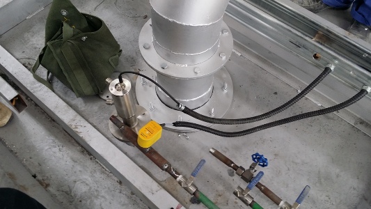 ���ڰ��b�ĸ����������a(ch��n)���˻�G���ڼt��y�؃xDT40L